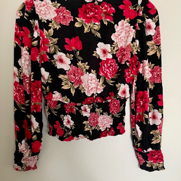 American Eagle XS Floral Red Pink Black Boho Crop Top Blouse - Picture 3 of 10